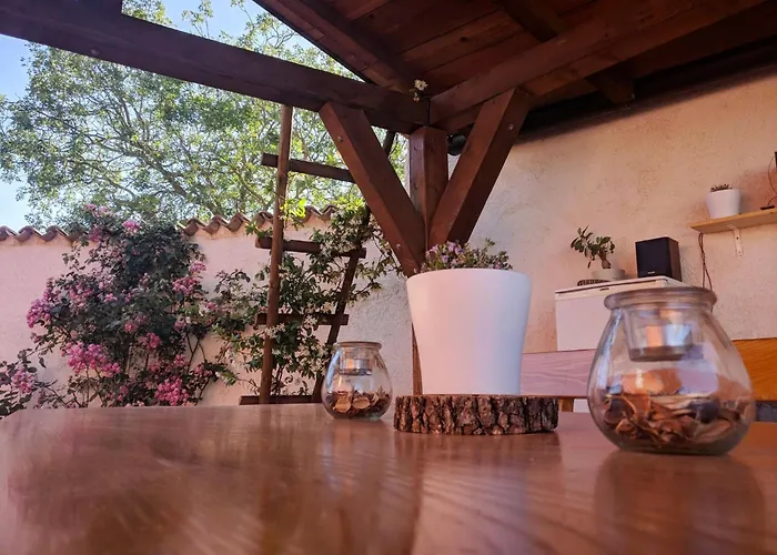 Sabina 펜션 풀라